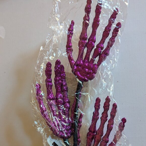 NWT 3 Skeleton Hands Pink Glitter Floral Pick Ashland Goth Halloween Decoration - Picture 1 of 11